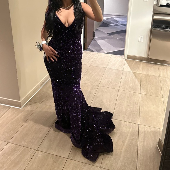 Prom Dress - Picture 4 of 5